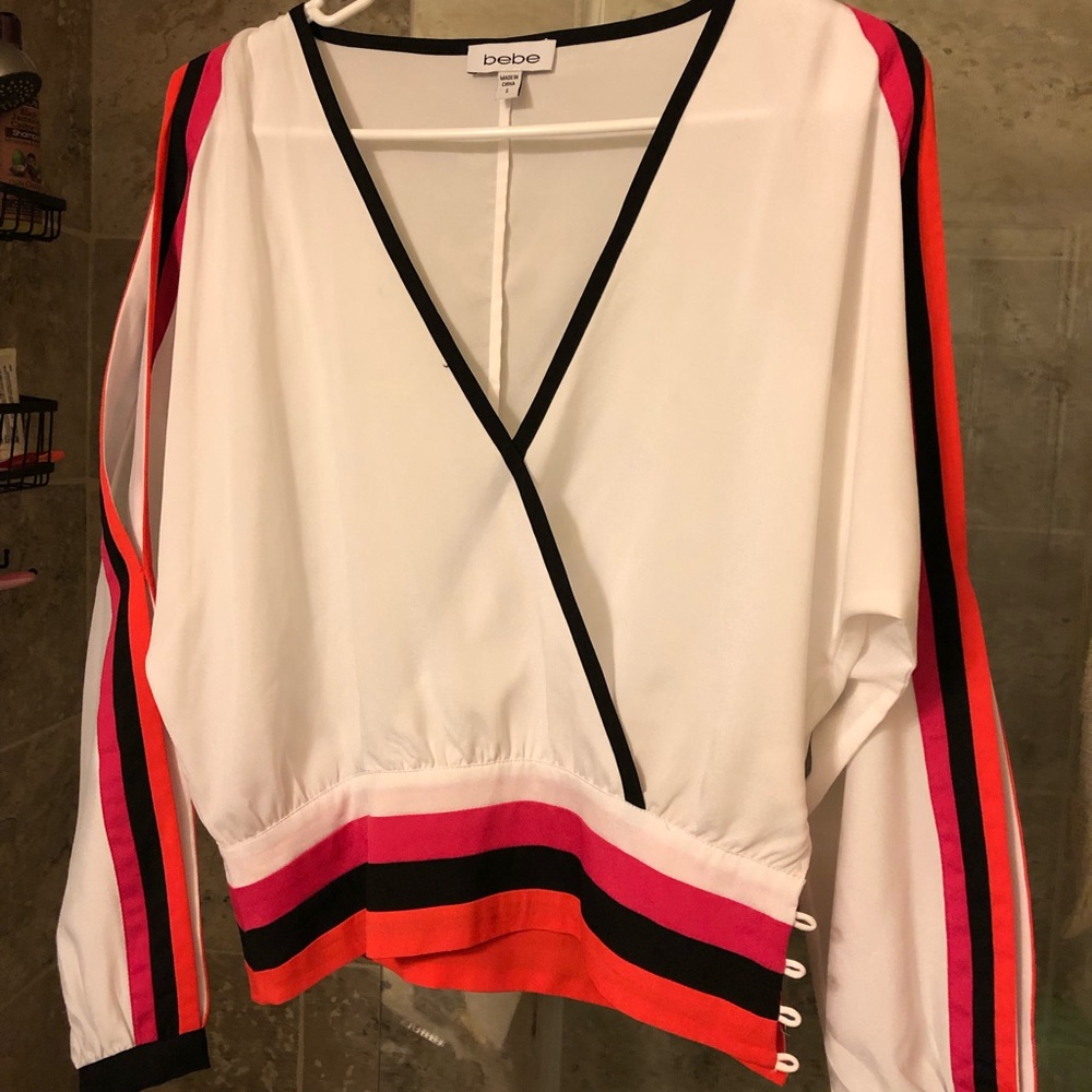 Bebe blouse✨